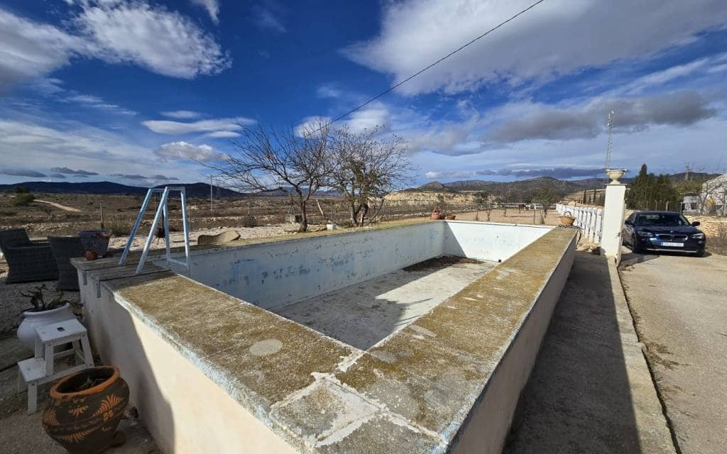 2 soverom Finca/Herregård til salgs i Monovar / Monover med svømmebasseng garasje - € 199 999 (Ref: 9466178)