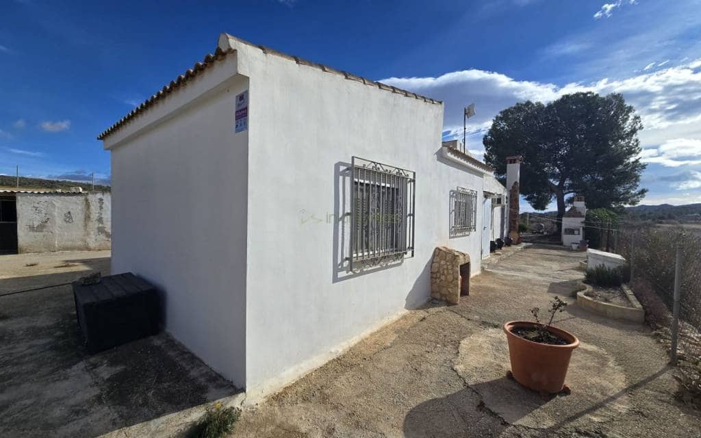 2 soverom Finca/Herregård til salgs i Monovar / Monover med svømmebasseng garasje - € 199 999 (Ref: 9466178)