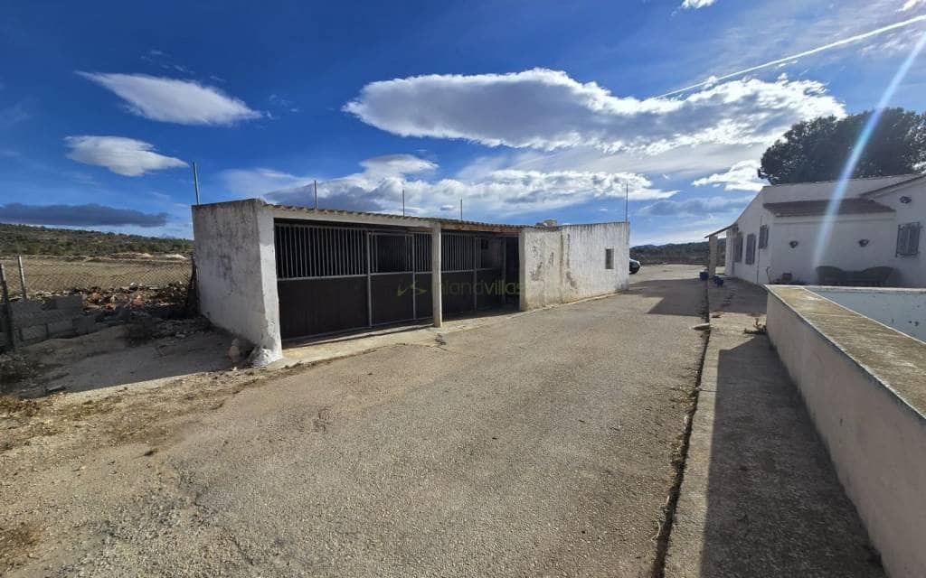 2 soverom Finca/Herregård til salgs i Monovar / Monover med svømmebasseng garasje - € 199 999 (Ref: 9466178)