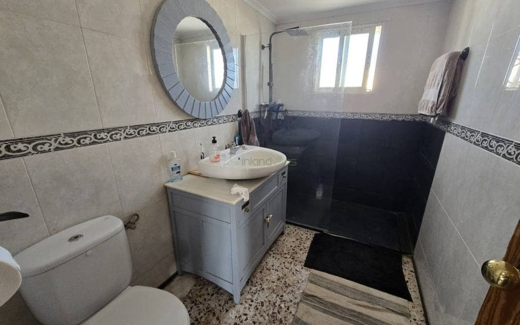 2 soverom Finca/Herregård til salgs i Monovar / Monover med svømmebasseng garasje - € 199 999 (Ref: 9466178)