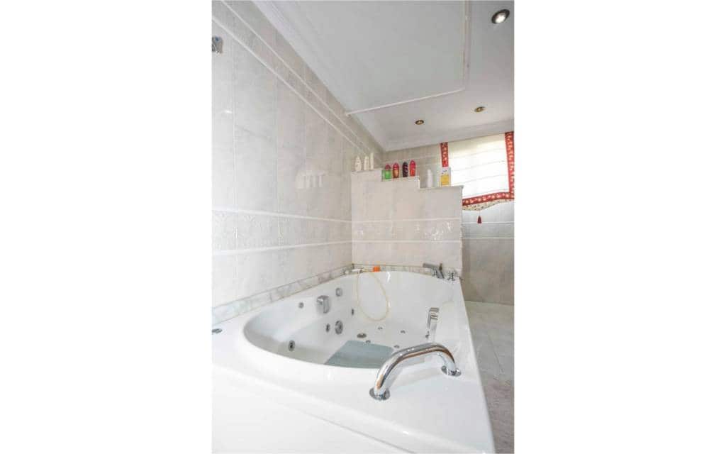 5 sovrum Finca/Hus på landet till salu i Orihuela med pool garage - 530 000 € (Ref: 9510104)