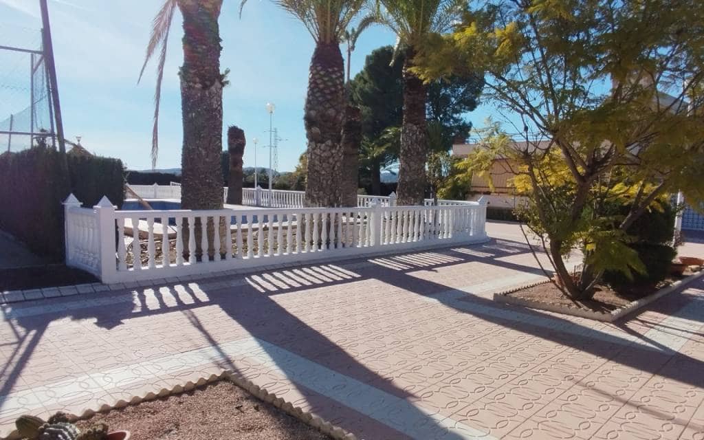 3 bedroom Villa for sale in Sax with pool garage - € 575,000 (Ref: 9516335)