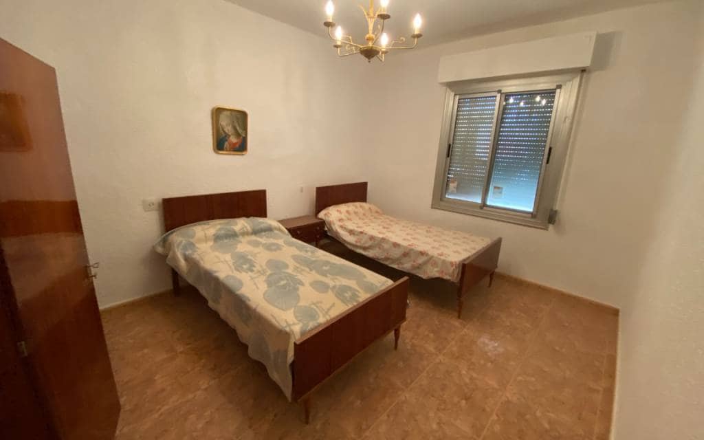 3 bedroom Apartment for sale in Sax with garage - € 69,995 (Ref: 9548954)