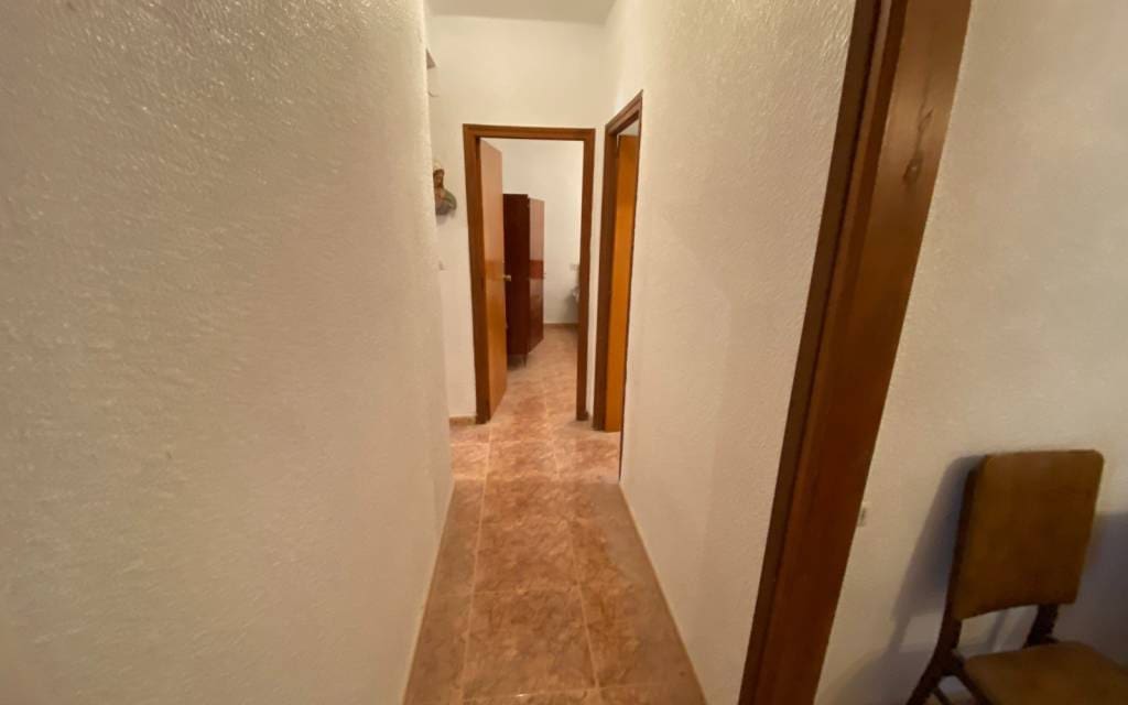 3 bedroom Apartment for sale in Sax with garage - € 69,995 (Ref: 9548954)