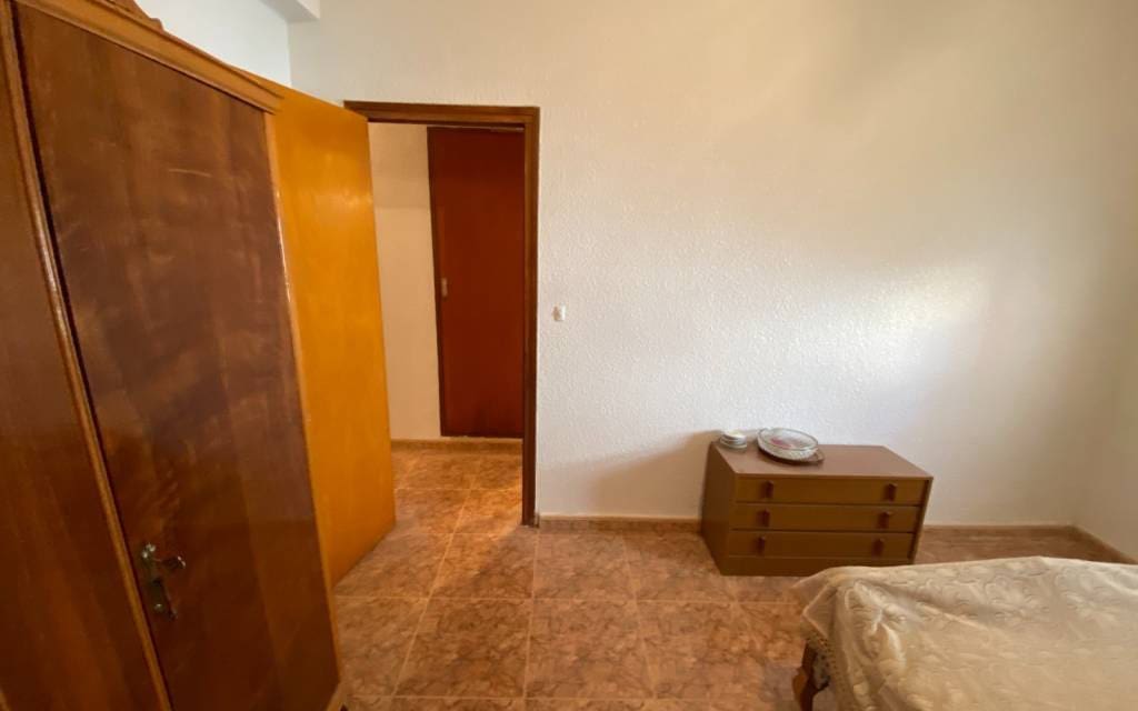 3 bedroom Apartment for sale in Sax with garage - € 69,995 (Ref: 9548954)