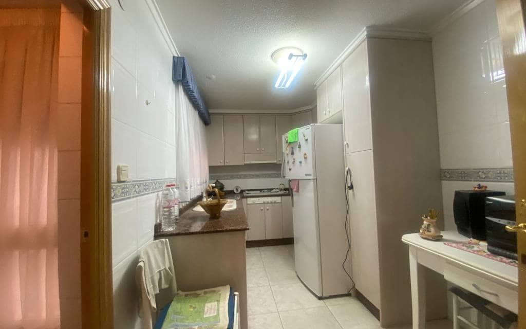 3 chambre Appartement à vendre à Elda - 104 995 € (Ref: 9553012)