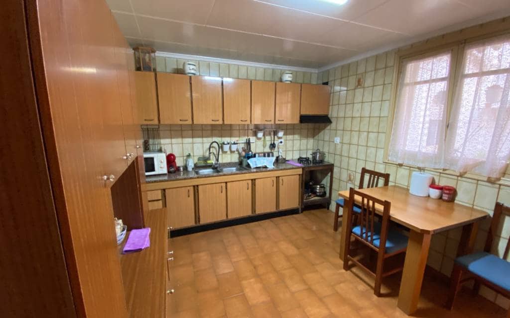 4 bedroom Apartment for sale in Sax with garage - € 99,995 (Ref: 9579027)