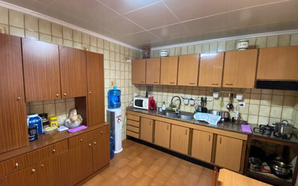 4 bedroom Apartment for sale in Sax with garage - € 99,995 (Ref: 9579027)