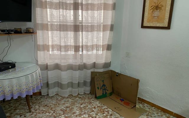 4 Zimmer Apartment zu verkaufen in Sax mit Garage - 99.995 € (Ref: 9579027)