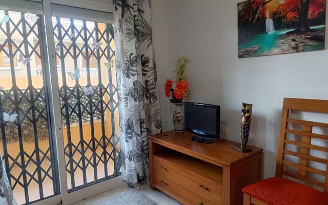 2 soverom Leilighet til salgs i Rafal med svømmebasseng garasje - € 89 000 (Ref: 9581238)