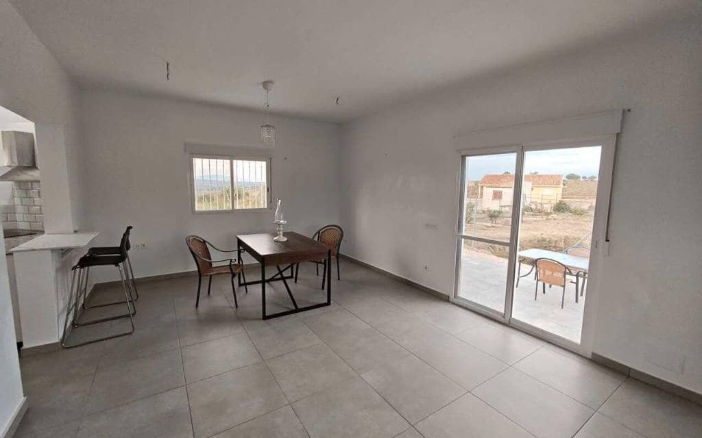 3 bedroom Villa for sale in Fortuna with pool - € 240,000 (Ref: 9581239)