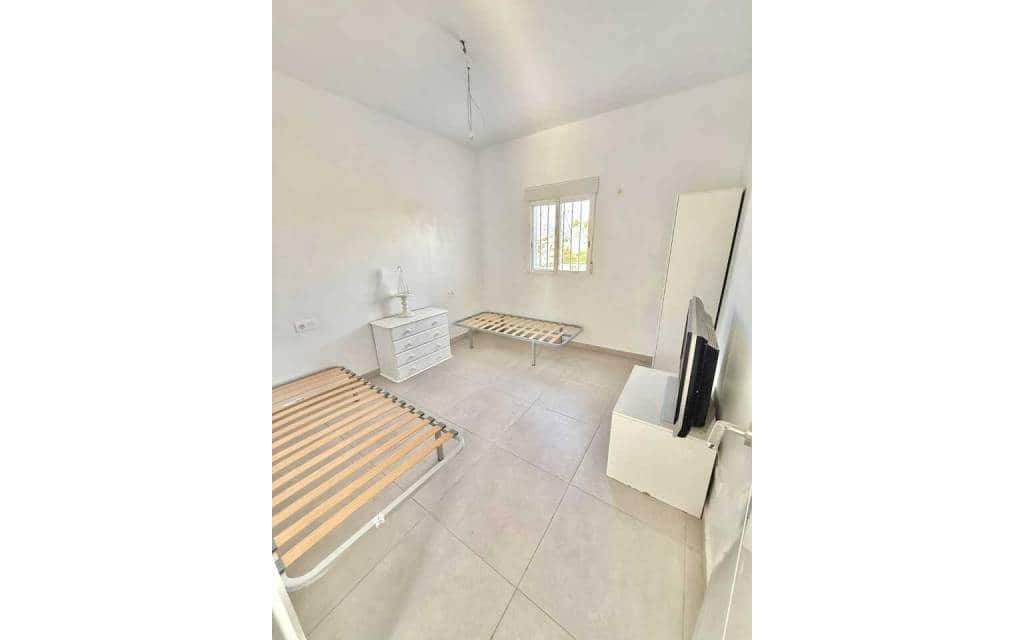 3 bedroom Villa for sale in Fortuna with pool - € 240,000 (Ref: 9581239)