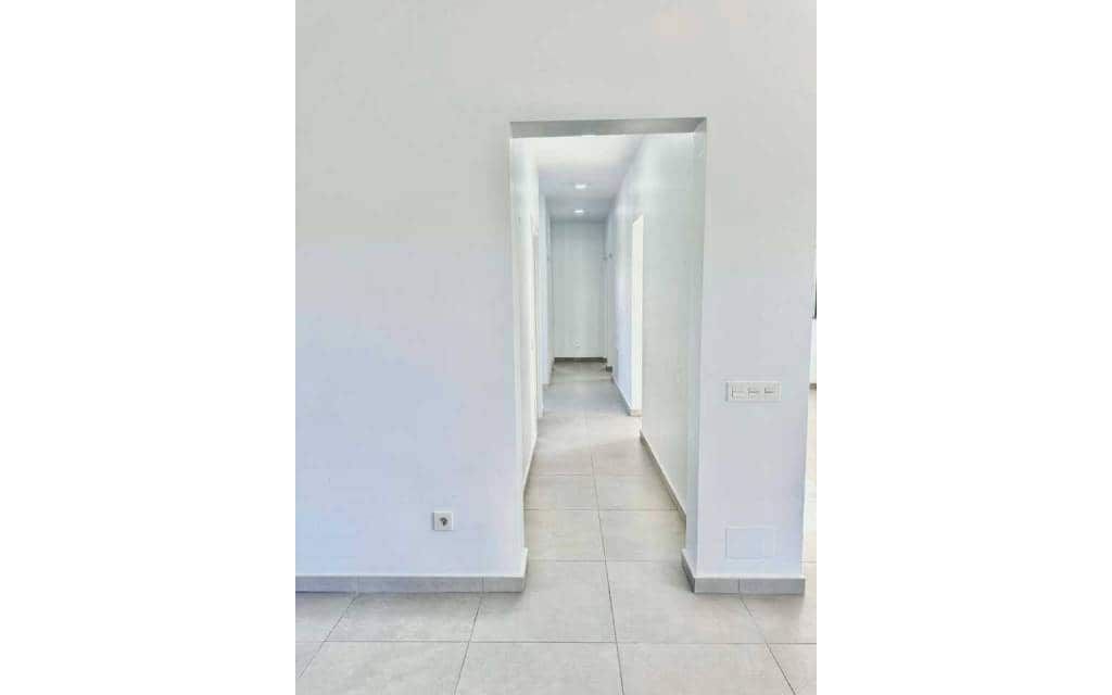 3 bedroom Villa for sale in Fortuna with pool - € 240,000 (Ref: 9581239)