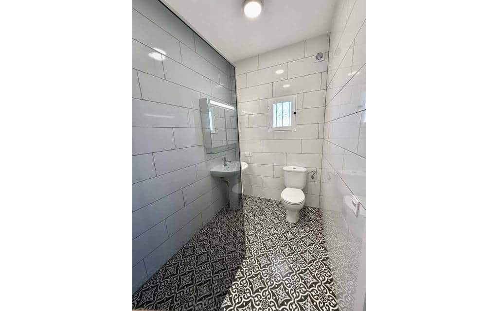 3 bedroom Villa for sale in Fortuna with pool - € 240,000 (Ref: 9581239)