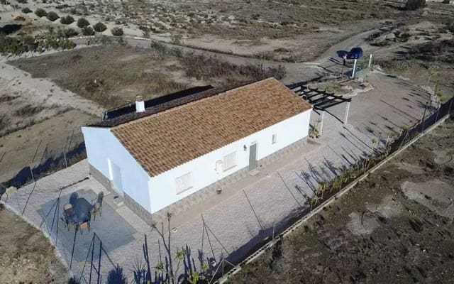 3 sovrum Villa till salu i Fortuna med pool - 240 000 € (Ref: 9581239)