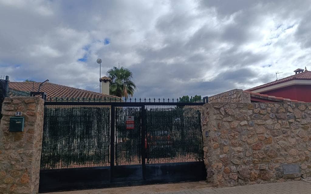 Chalet de 3 habitaciones en Fortuna en venta con piscina - 310.000 € (Ref: 9581240)