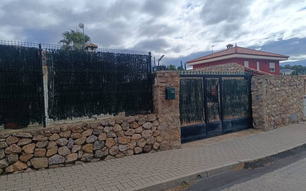 Chalet de 3 habitaciones en Fortuna en venta con piscina - 310.000 € (Ref: 9581240)