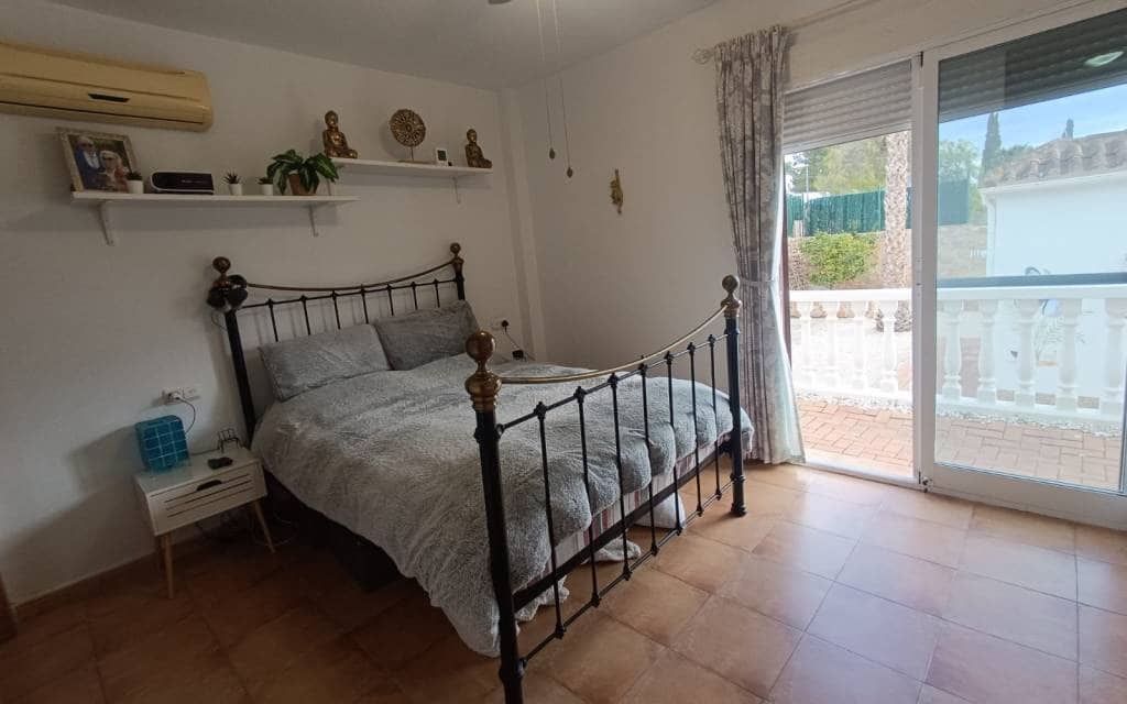 Chalet de 3 habitaciones en Fortuna en venta con piscina - 310.000 € (Ref: 9581240)