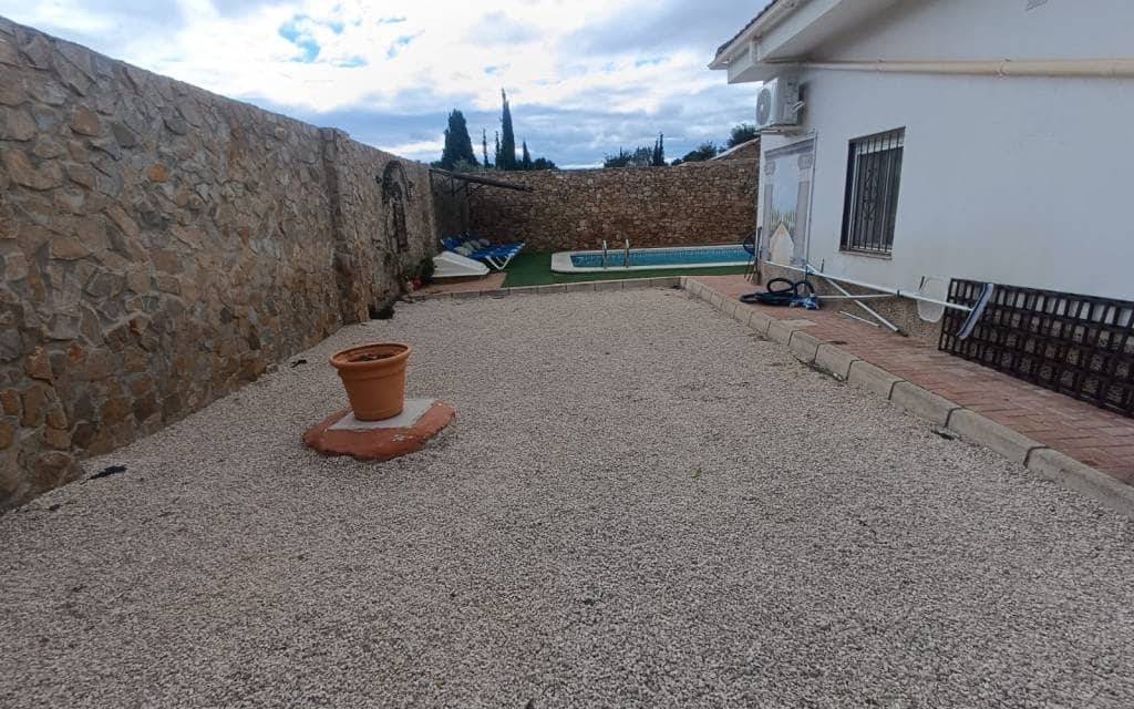 Chalet de 3 habitaciones en Fortuna en venta con piscina - 310.000 € (Ref: 9581240)