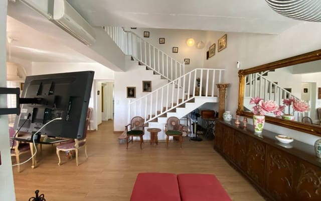 4 chambre Finca/Maison de Campagne à vendre à Salinas avec piscine - 470 000 € (Ref: 9614060)