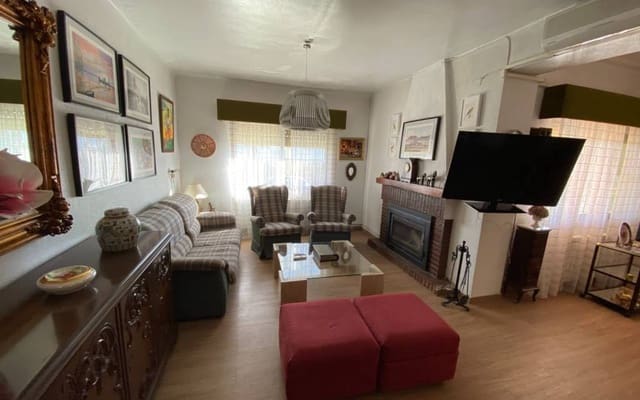 4 chambre Finca/Maison de Campagne à vendre à Salinas avec piscine - 470 000 € (Ref: 9614060)