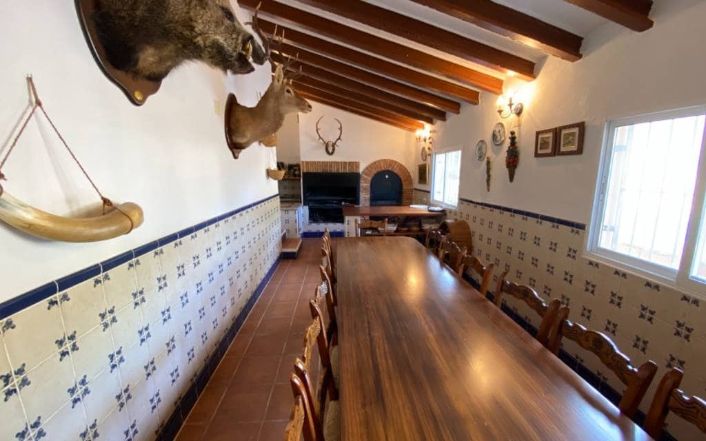 4 chambre Finca/Maison de Campagne à vendre à Salinas avec piscine - 470 000 € (Ref: 9614060)