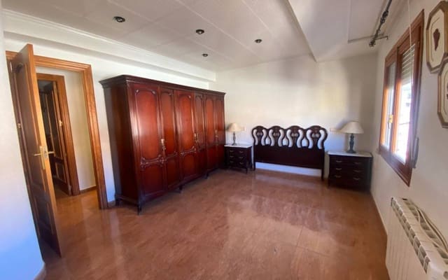 Apartamento de 3 habitaciones en Salinas en venta con piscina - 95.000 € (Ref: 9614061)