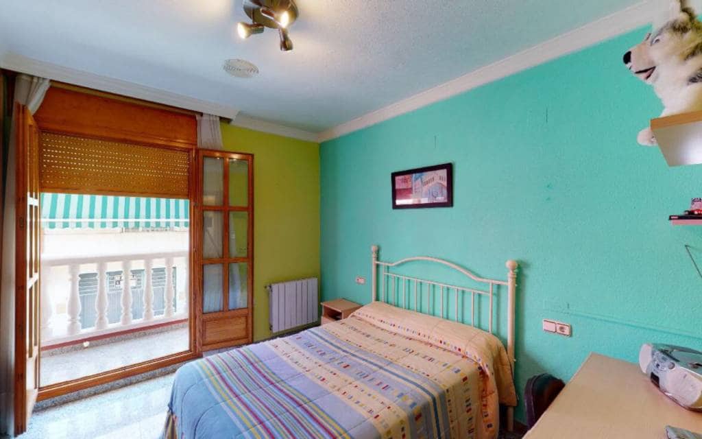 Casa de 4 habitaciones en Sax en venta con piscina garaje - 450.000 € (Ref: 9626304)