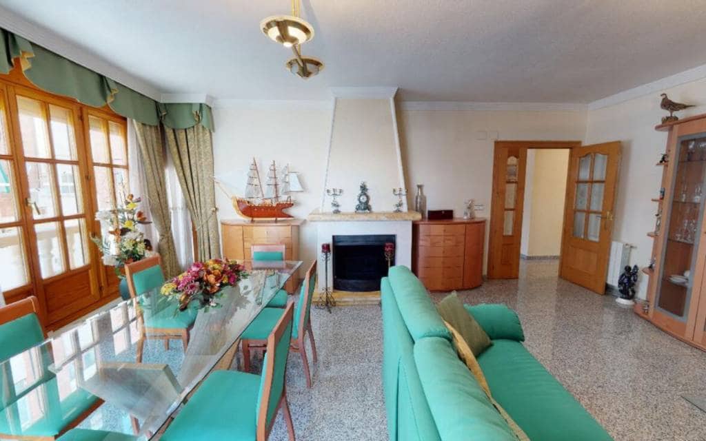 Casa de 4 habitaciones en Sax en venta con piscina garaje - 450.000 € (Ref: 9626304)