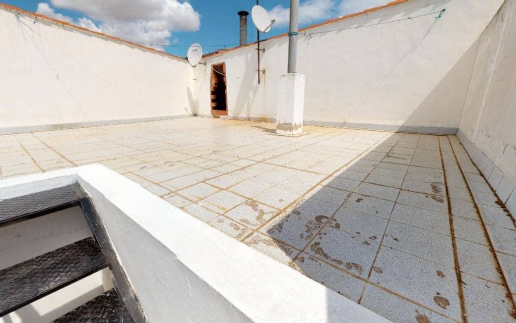 Casa de 4 habitaciones en Sax en venta con piscina garaje - 450.000 € (Ref: 9626304)