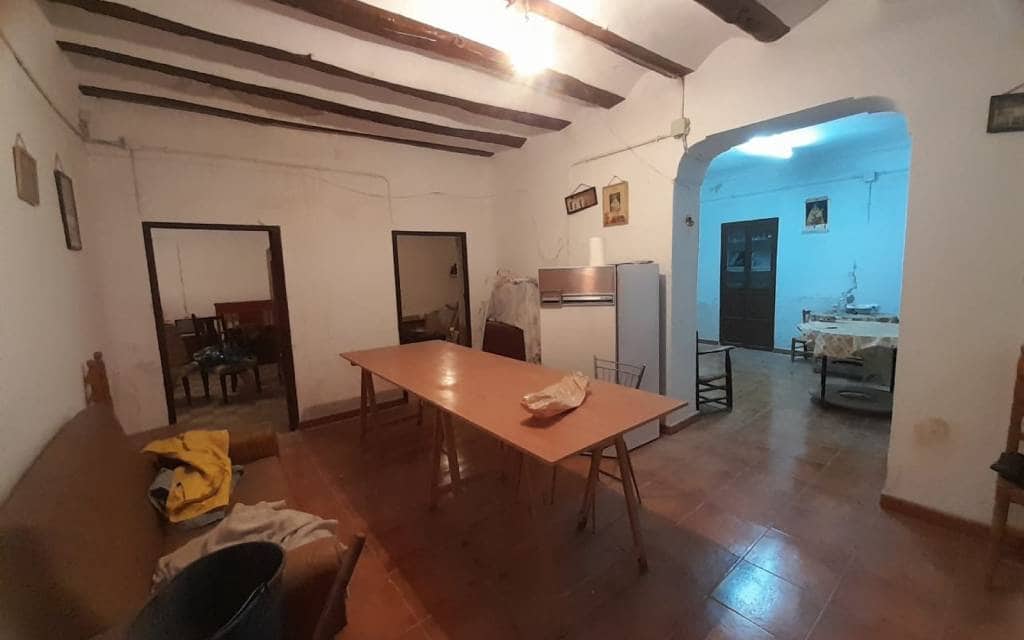 6 slaapkamer Villa te koop in Monovar / Monover - € 95.000 (Ref: 9626470)