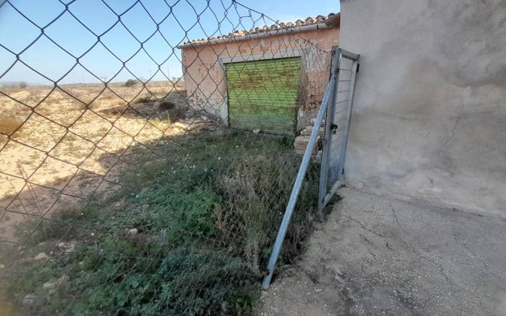 6 slaapkamer Villa te koop in Monovar / Monover - € 95.000 (Ref: 9626470)