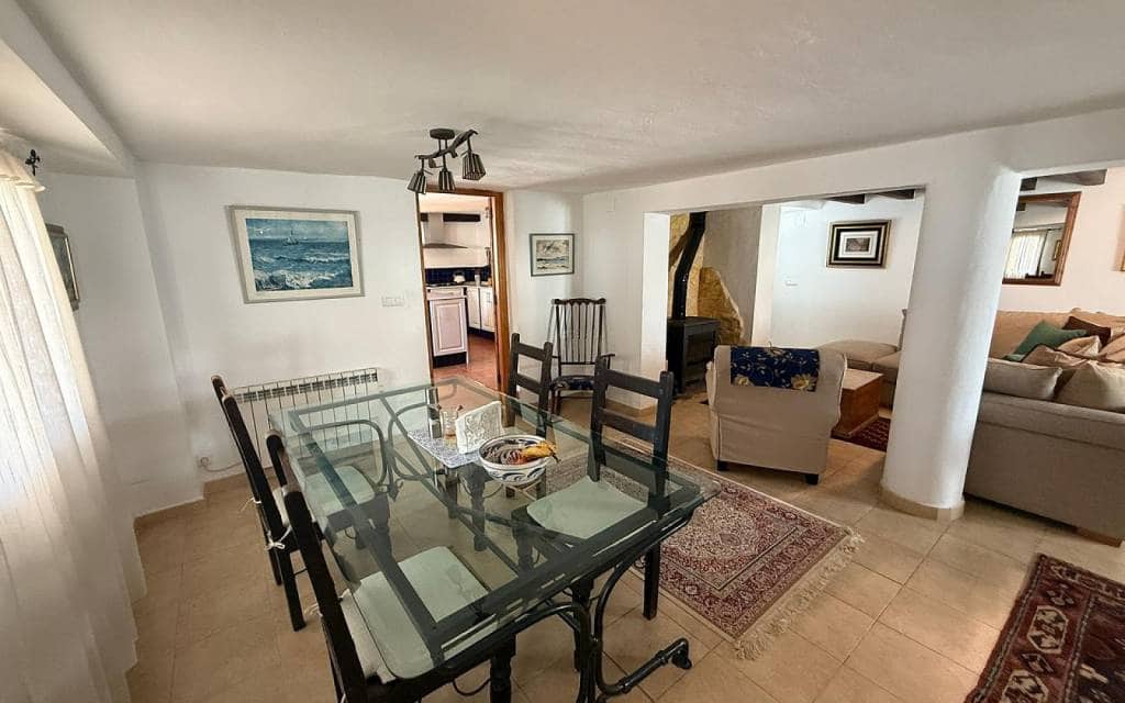 5 soveværelse Finca/Landehus til salg i Castalla med swimmingpool garage - € 325.000 (Ref: 9643482)