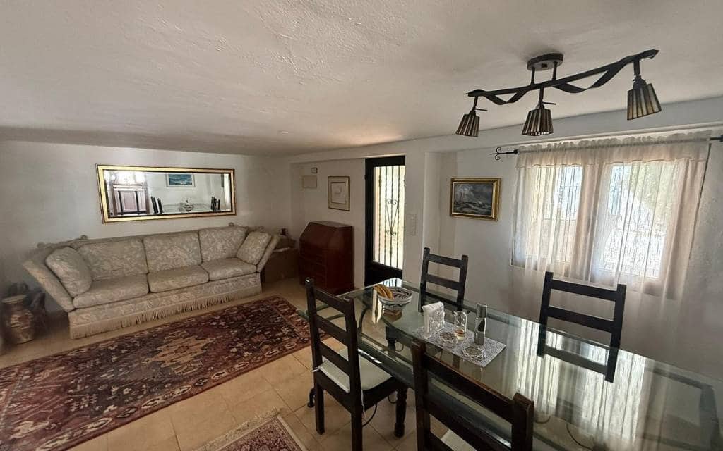 5 soveværelse Finca/Landehus til salg i Castalla med swimmingpool garage - € 325.000 (Ref: 9643482)