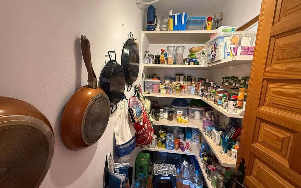 5 soveværelse Finca/Landehus til salg i Castalla med swimmingpool garage - € 325.000 (Ref: 9643482)