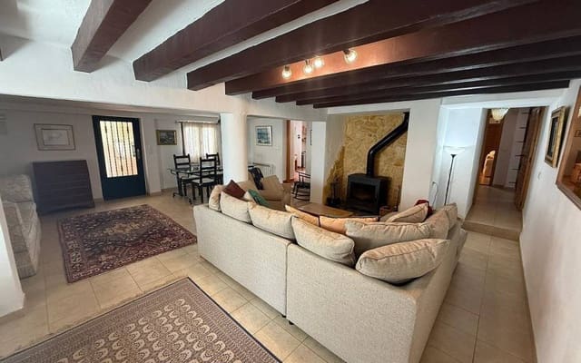 5 soveværelse Finca/Landehus til salg i Castalla med swimmingpool garage - € 325.000 (Ref: 9643482)