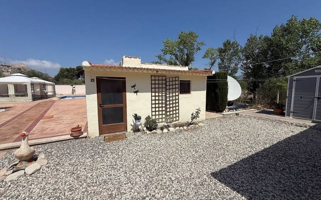 5 soveværelse Finca/Landehus til salg i Castalla med swimmingpool garage - € 325.000 (Ref: 9643482)