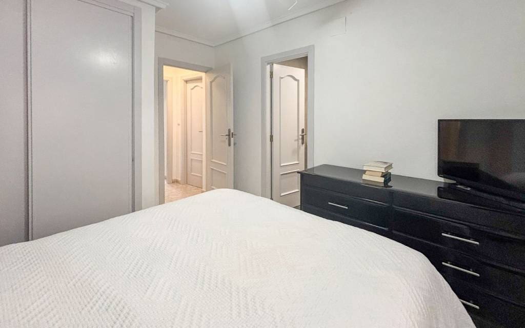 5 Zimmer Villa zu verkaufen in Monforte del Cid mit Pool - 384.950 € (Ref: 9665134)