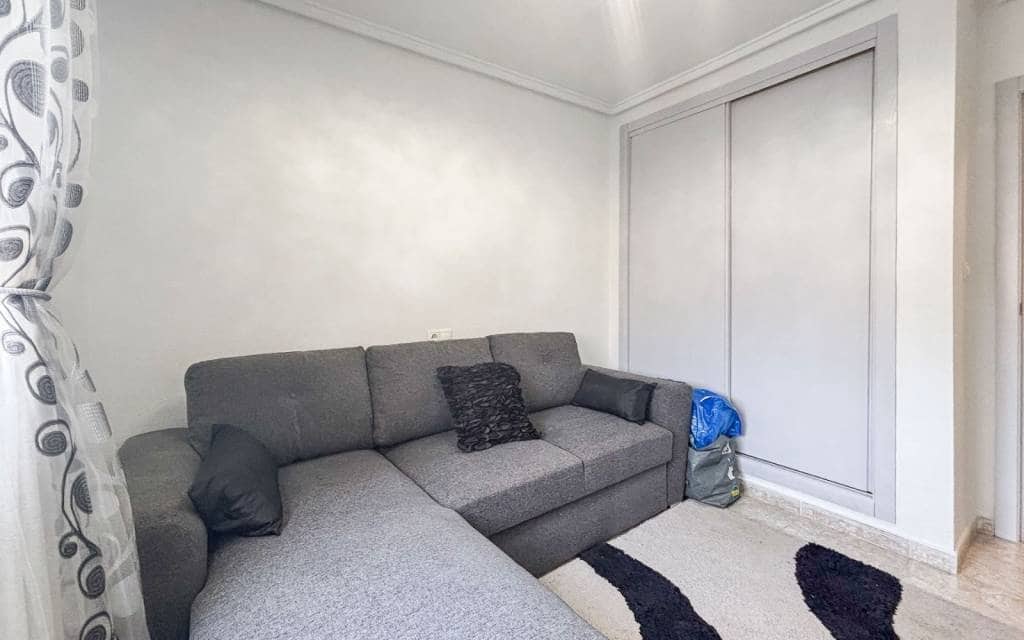 5 Zimmer Villa zu verkaufen in Monforte del Cid mit Pool - 384.950 € (Ref: 9665134)