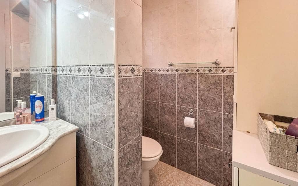 5 Zimmer Villa zu verkaufen in Monforte del Cid mit Pool - 384.950 € (Ref: 9665134)