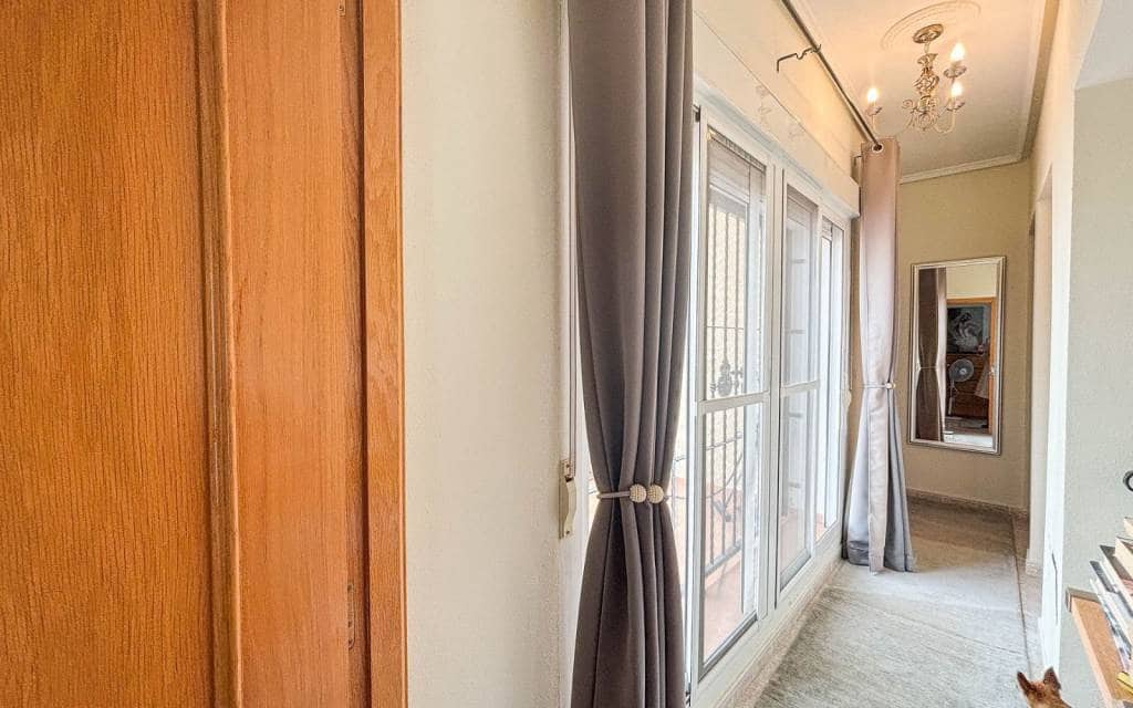 5 Zimmer Villa zu verkaufen in Monforte del Cid mit Pool - 384.950 € (Ref: 9665134)