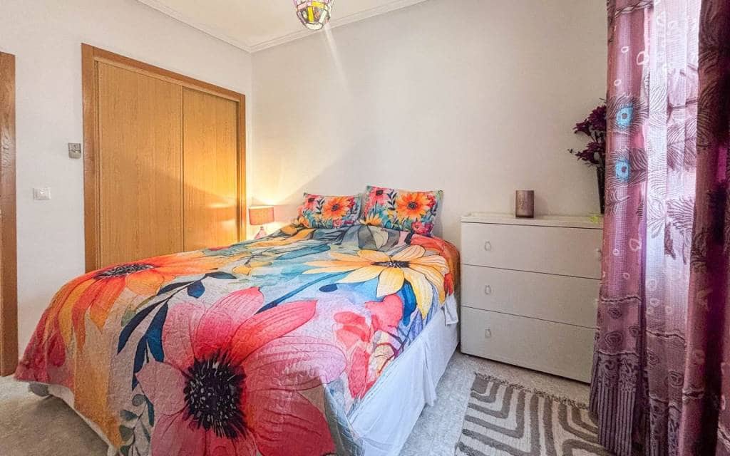 5 Zimmer Villa zu verkaufen in Monforte del Cid mit Pool - 384.950 € (Ref: 9665134)