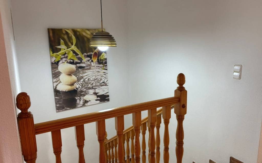 4 bedroom Townhouse for sale in Sax with garage - € 185,000 (Ref: 9684246)