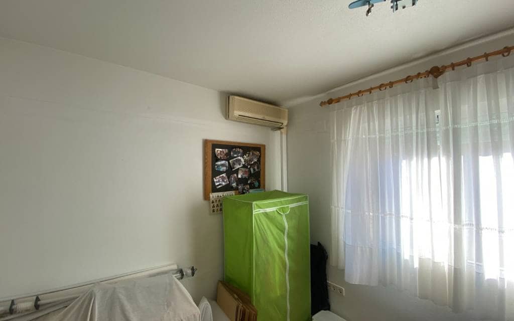 4 bedroom Townhouse for sale in Sax with garage - € 185,000 (Ref: 9685684)