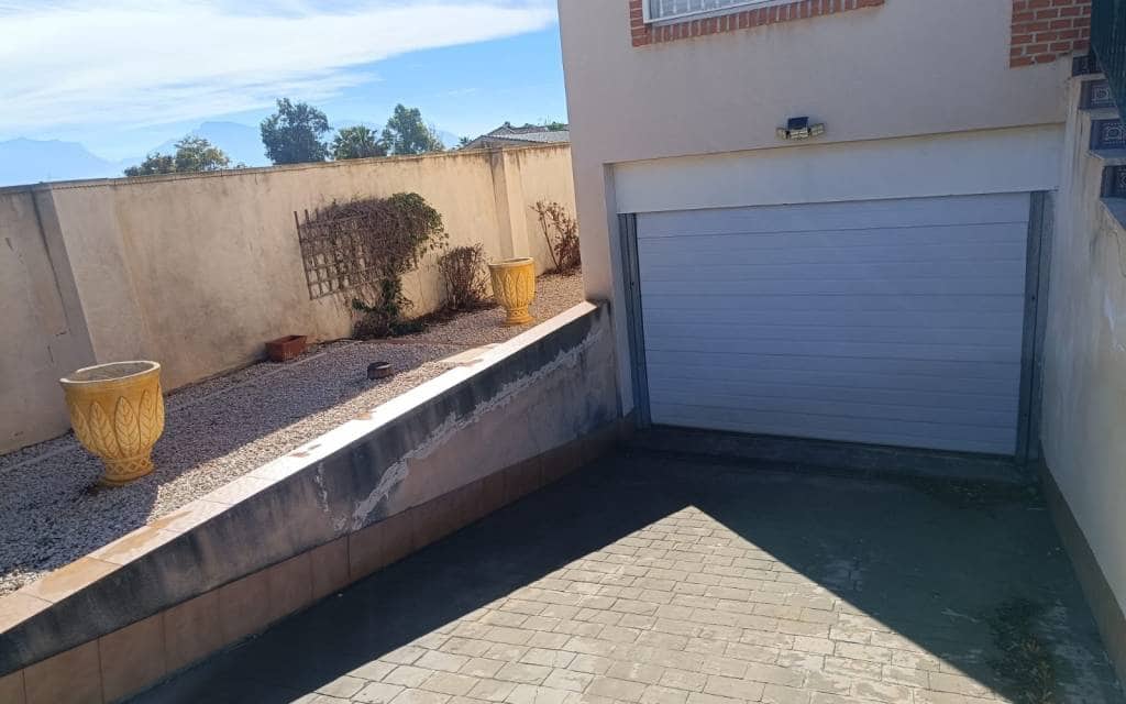 5 soveværelse Villa til salg i Fortuna med swimmingpool - € 265.000 (Ref: 9691629)