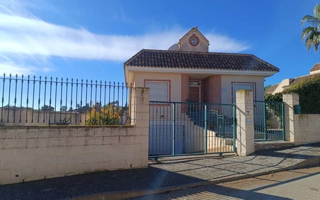 5 soveværelse Villa til salg i Fortuna med swimmingpool - € 265.000 (Ref: 9691629)