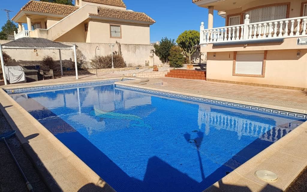 5 soveværelse Villa til salg i Fortuna med swimmingpool - € 265.000 (Ref: 9691629)