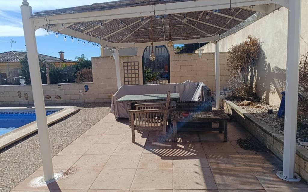 5 soveværelse Villa til salg i Fortuna med swimmingpool - € 265.000 (Ref: 9691629)