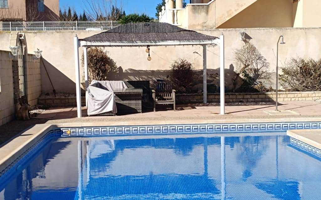 5 soveværelse Villa til salg i Fortuna med swimmingpool - € 265.000 (Ref: 9691629)