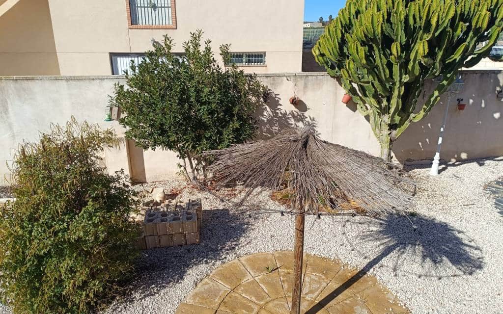 5 soveværelse Villa til salg i Fortuna med swimmingpool - € 265.000 (Ref: 9691629)